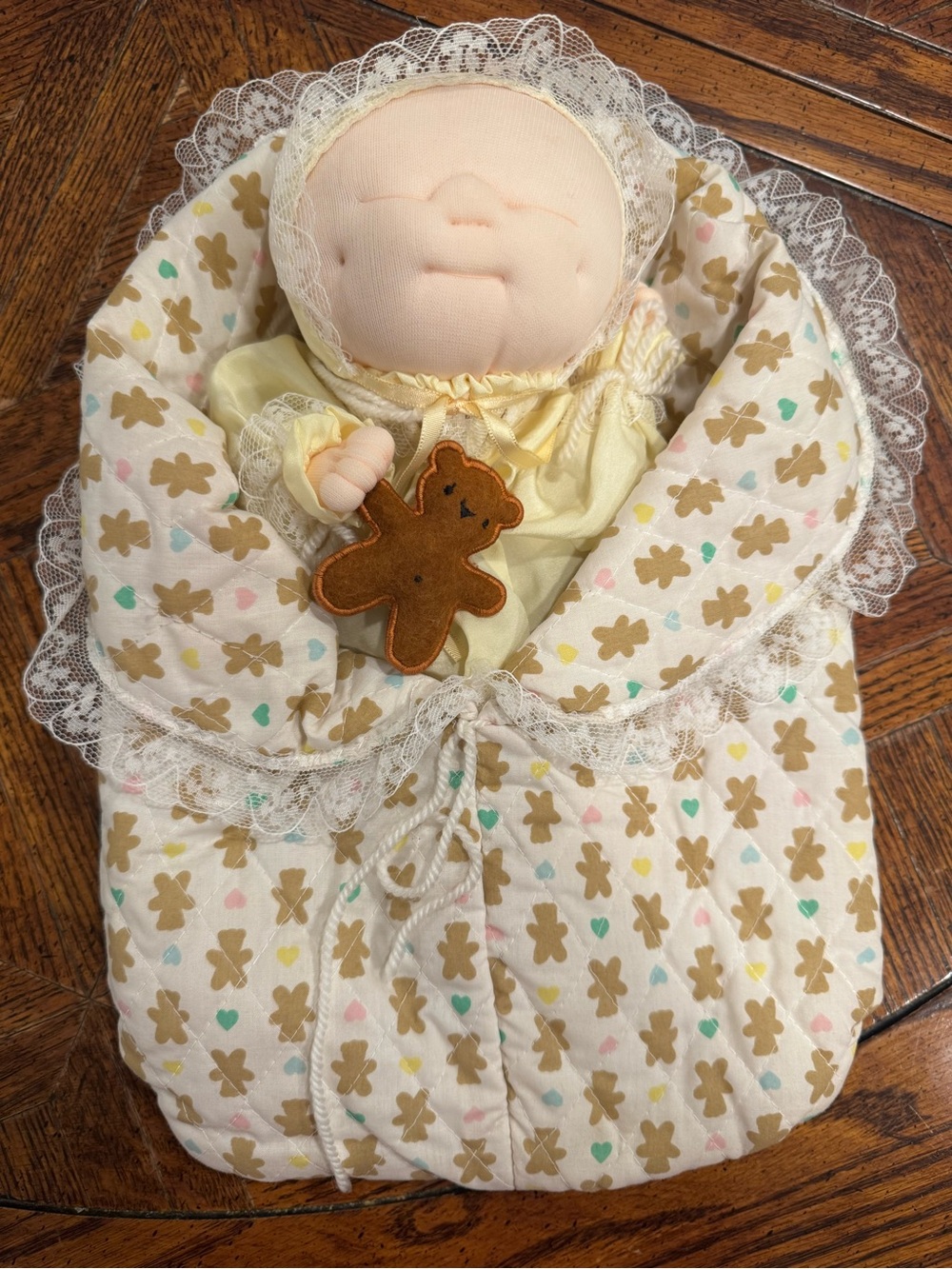 Rare Vintage 1983 Dakin Marilyn DePew Newborn Baby Puppet